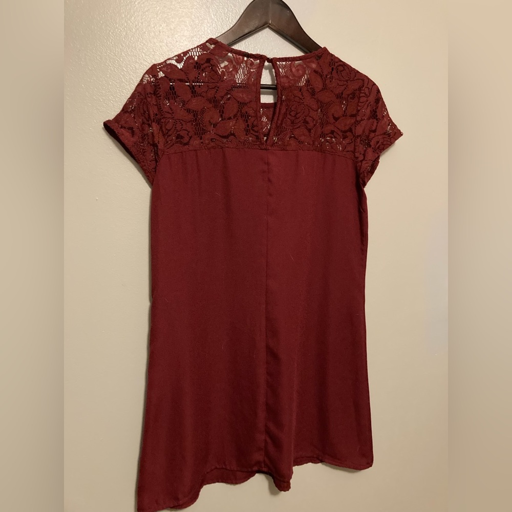 Red lace detail shift dress